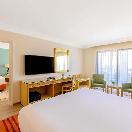 Moevenpick Resort Petra Wadi Musa Exterior photo