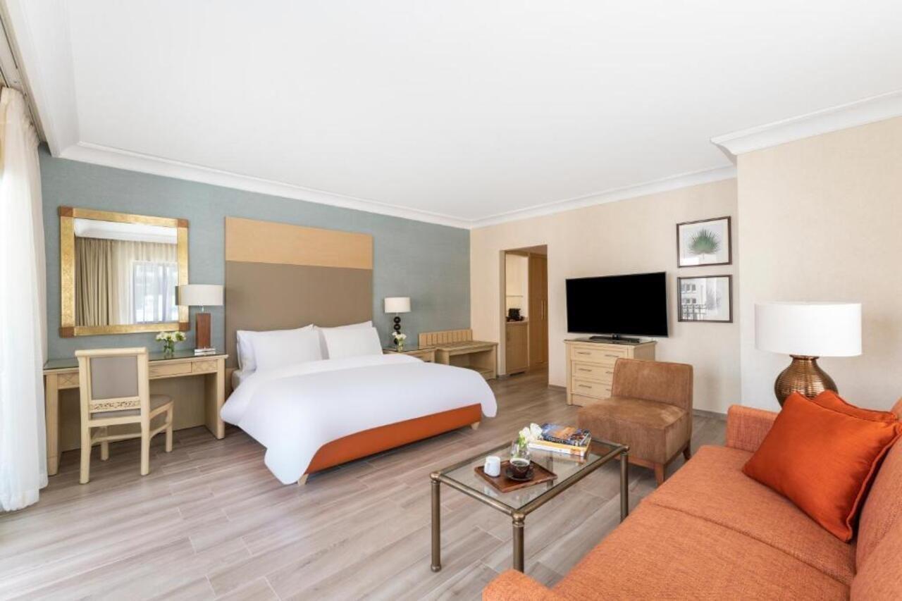 Moevenpick Petra Complex 5*