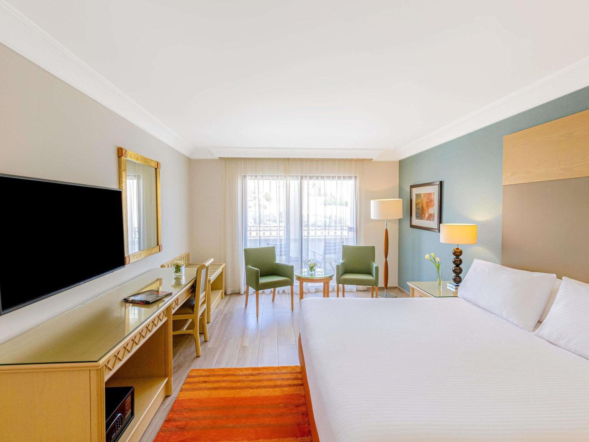 Moevenpick Petra 5* Wadi Musa